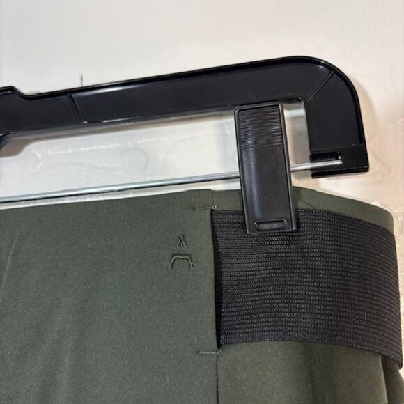 ADAY Pants Womens Medium Green Turn It Up Tapered Pleated Ankle Work Travel - Picture 5 of 8